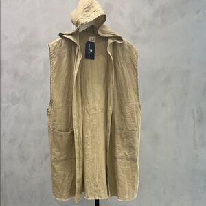 In The Middle Beige Hooded Vest
